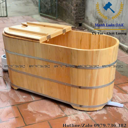 Bên trên được thiết kế nắp xông chắc chắn