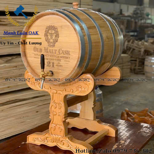 Thùng rượu gỗ sồi chân đục hoa văn