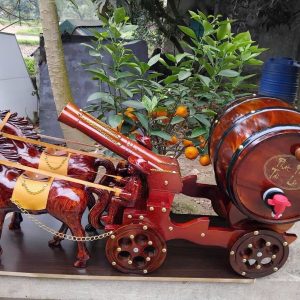 Mẫu xe ngựa kéo thùng rượu 2 con mới nhất 2025
